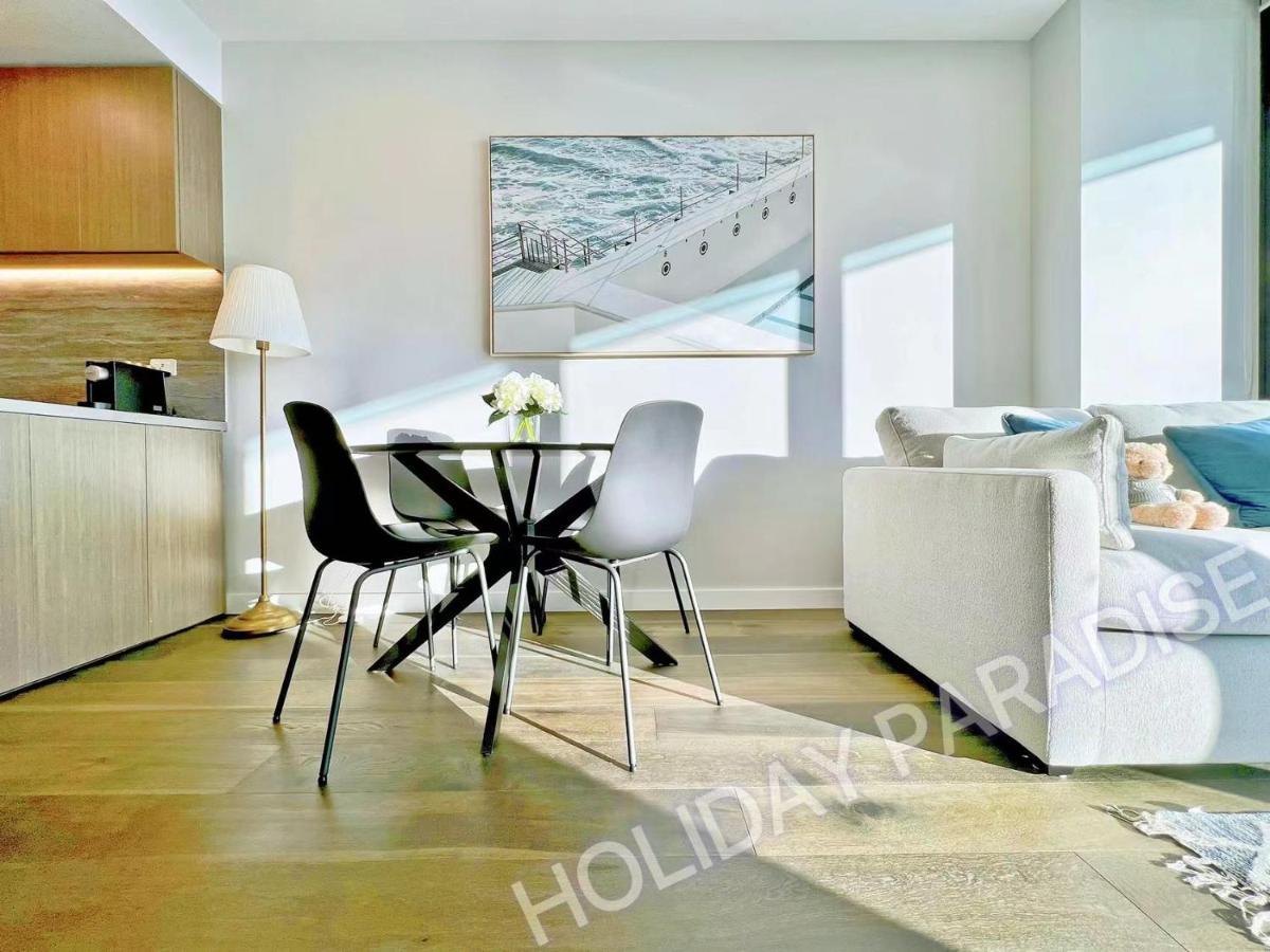 Luxury S Casino Residences Broadbeach - Holiday Paradise Голд-Кост Номер фото
