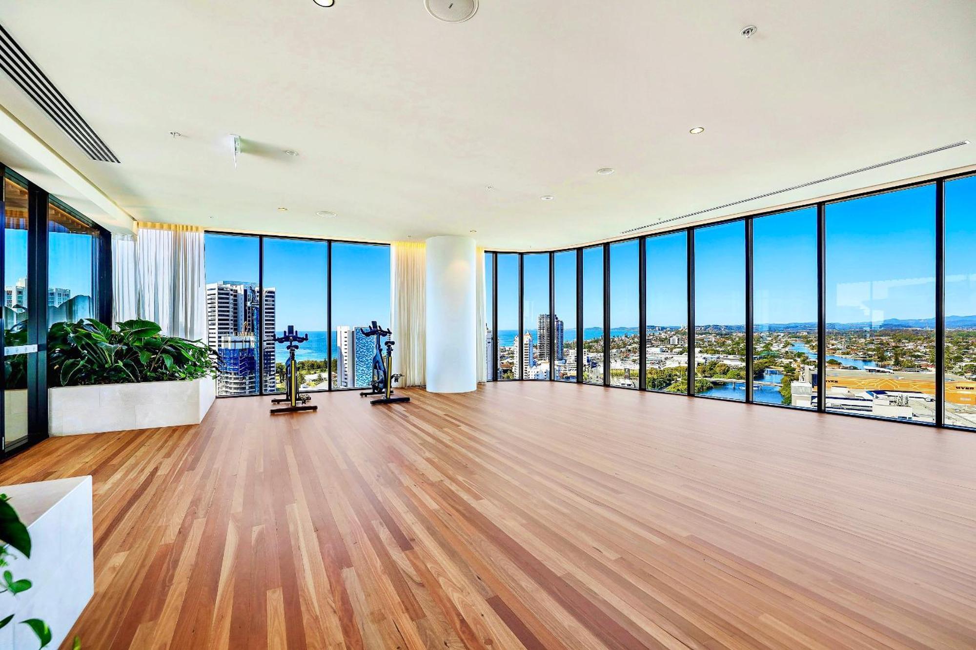 Luxury S Casino Residences Broadbeach - Holiday Paradise Голд-Кост Экстерьер фото