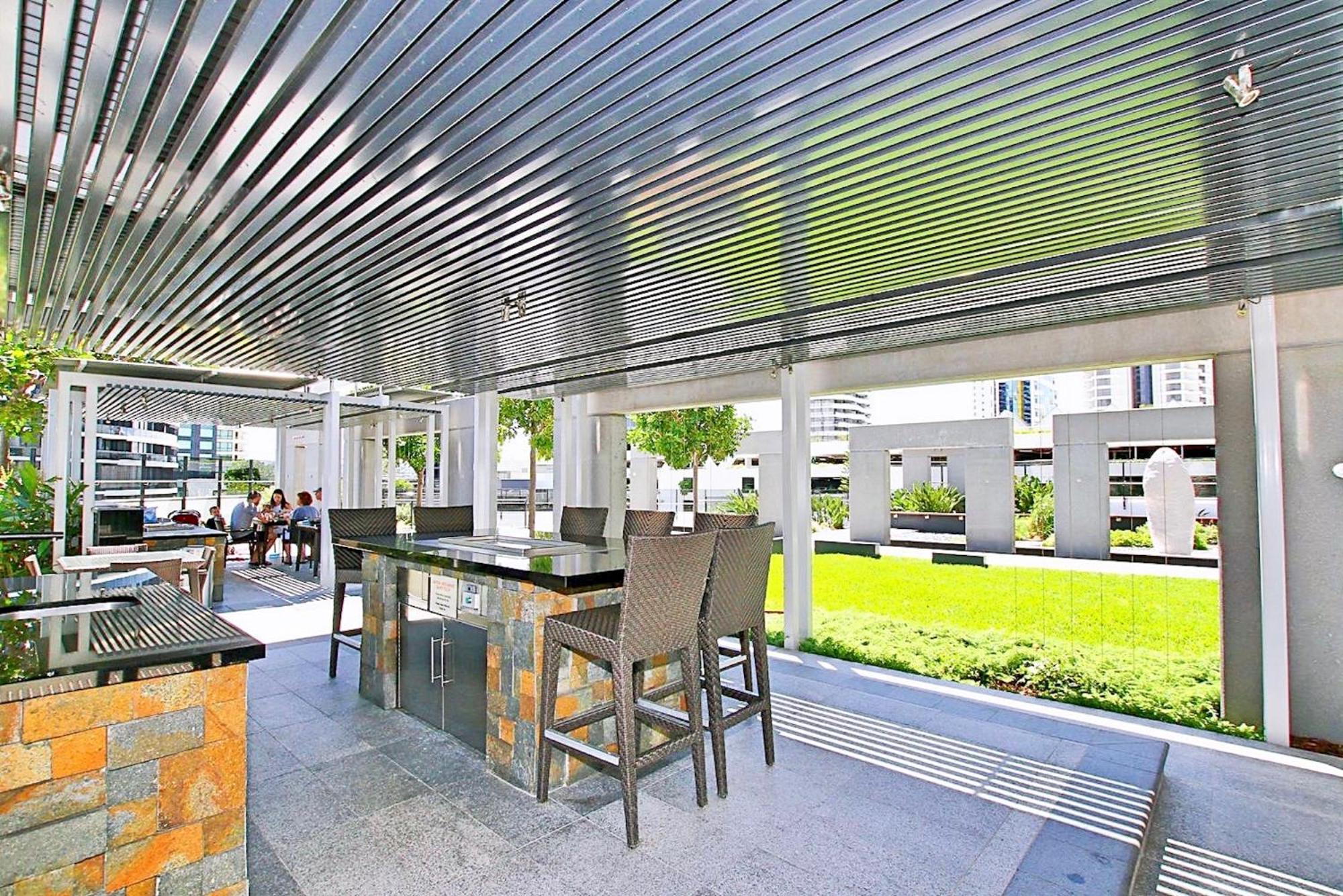 Luxury S Casino Residences Broadbeach - Holiday Paradise Голд-Кост Номер фото